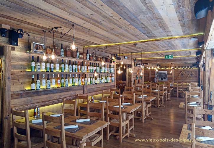 réalisation bardage extérieur de poutre chevrons&nbsp; pour restaurant en Andorre grossiste vieux bois négoce